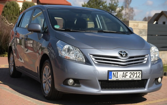 Toyota Verso cena 36500 przebieg: 155000, rok produkcji 2010 z Sulechów małe 667